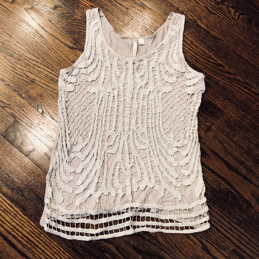 LC Lauren Conrad Grey Lace Top